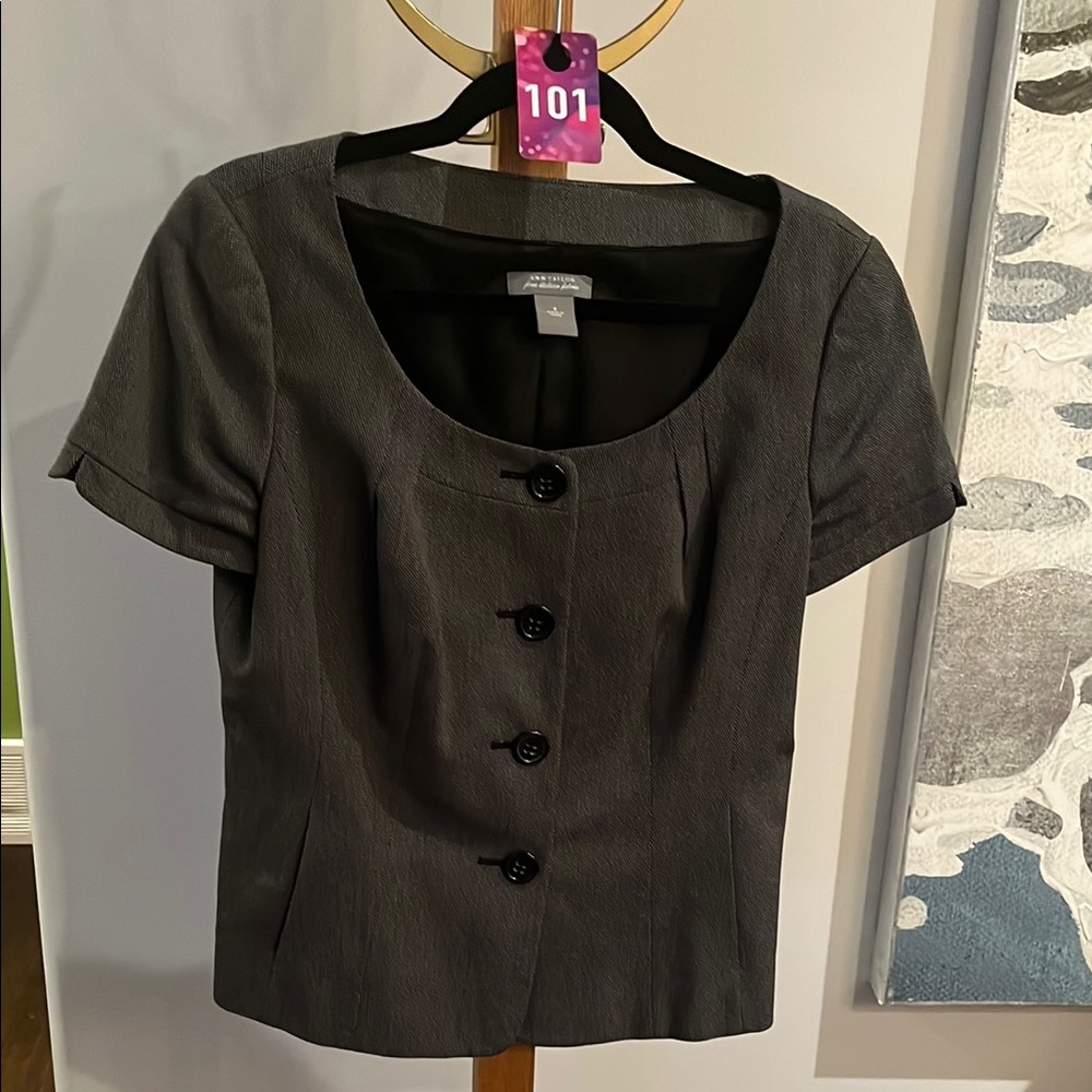 Ann Taylor Gray Button-Front Blouse